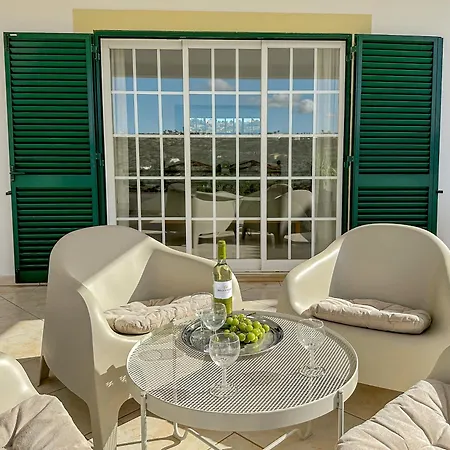 Homes - Pool, Marina View, Bbq, Games And Garden 빌라 *