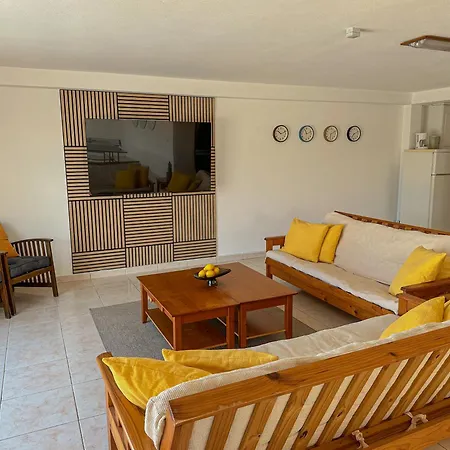 빌라 Homes - Pool, Marina View, Bbq, Games And Garden